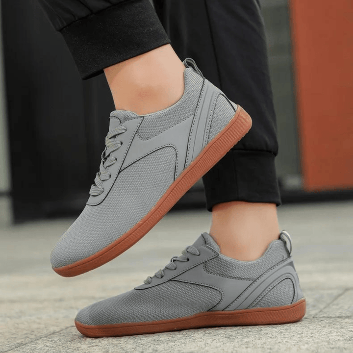 Herren Barfußschuhe Gregory, weite Zehenbox & flache Sohle, perfekt für Outdoor-Aktivitäten.