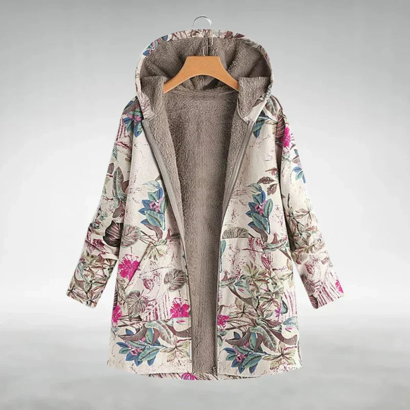 Modische Damen Jacke mit detailliertem Blumenprint. Bequeme & warme Freizeit-Oberbekleidung.