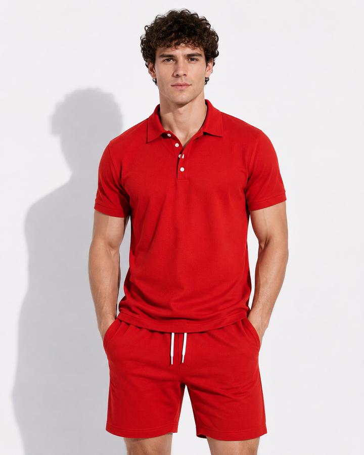 Herren Sportlich Elegantes Set: Kurzarm Polo & Shorts. Komfortable Herrenmode für Freizeit, Alltag & Urlaub.