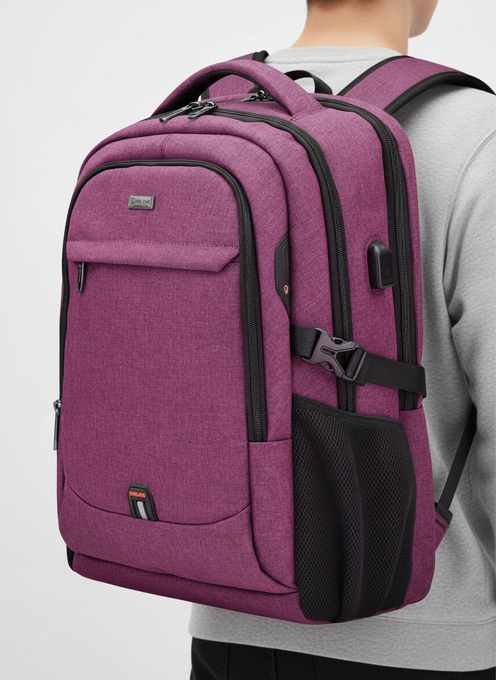 Vielseitiger Reiserucksack mit USB, wasserdicht, sicherem Laptopfach & TSA-freundlichem Design.