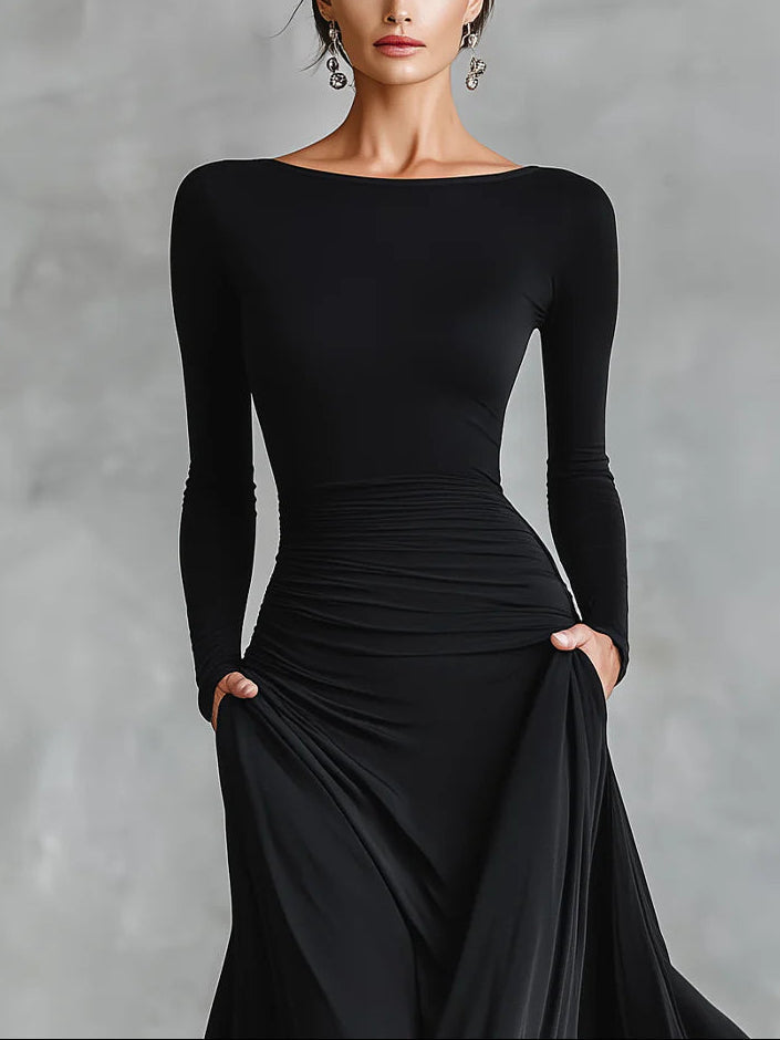 Figurschmeichelndes schwarzes Damen Maxikleid, langärmlig, mit elegantem U-Boot-Ausschnitt. Festliches Kleid.
