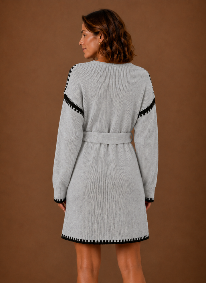 Graues Damen Freizeit-Strickkleid mit V-Ausschnitt, Taillengürtel, für einen entspannten & schicken Look.