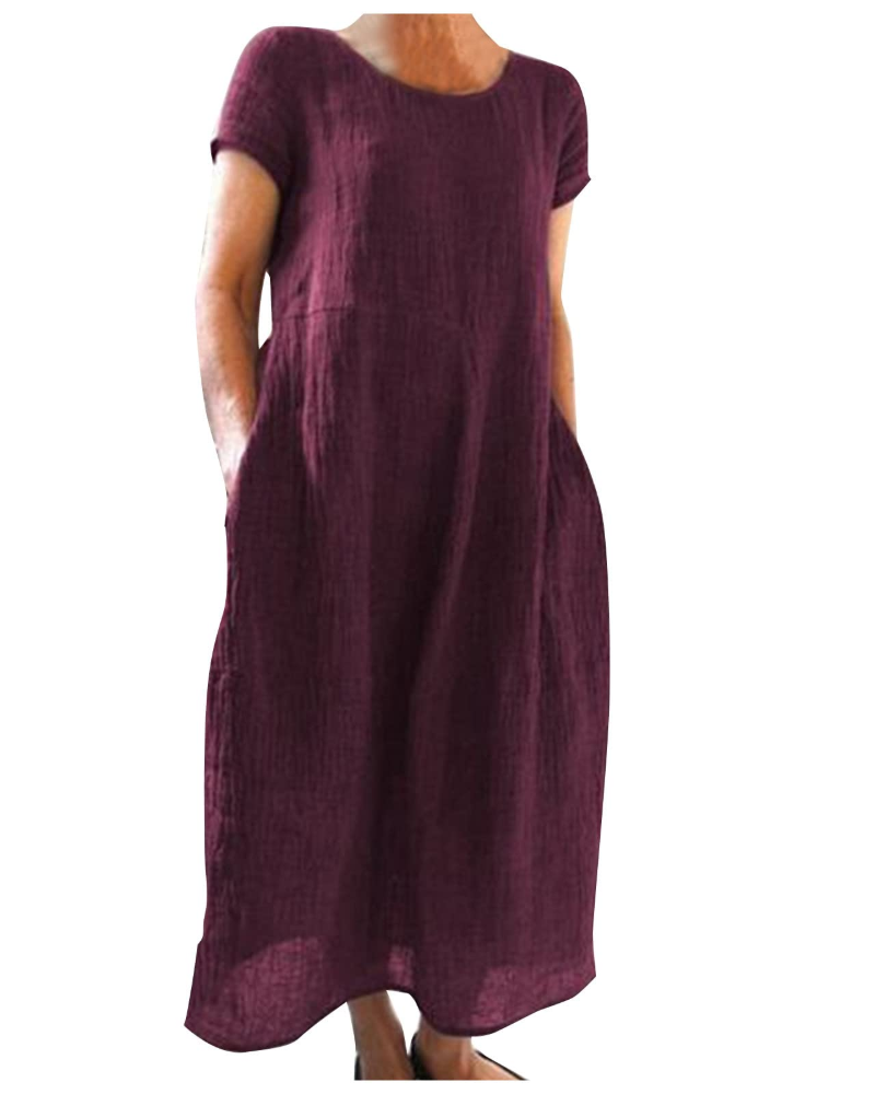 Seitliche Ansicht des bequemen Damen Maxikleids mit Kurzarm, A-Linie und Taschen, perfekt als Sommerkleid.