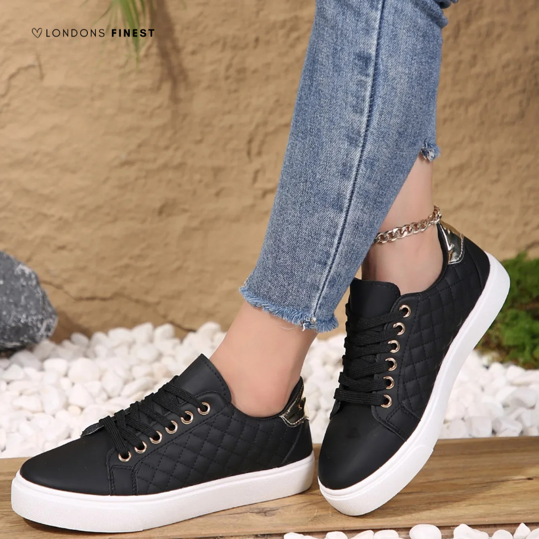 Stilvolle Damen Schlupfschuhe, bequem & dämpfend, perfekt als Freizeitschuhe oder Reiseschuhe.