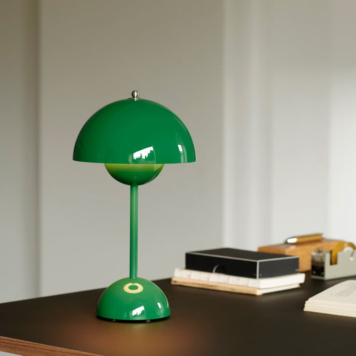 Moderne kabellose LED Tischlampe, dimmbar, Home Dekor, schafft gemütliche Atmosphäre.