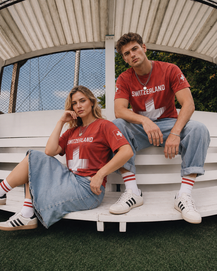 Damen Schweizer Fußballtrikot, bequemes rotes Fanartikel-Shirt für Freizeit und Sport, Unisex-Nationaltrikot.