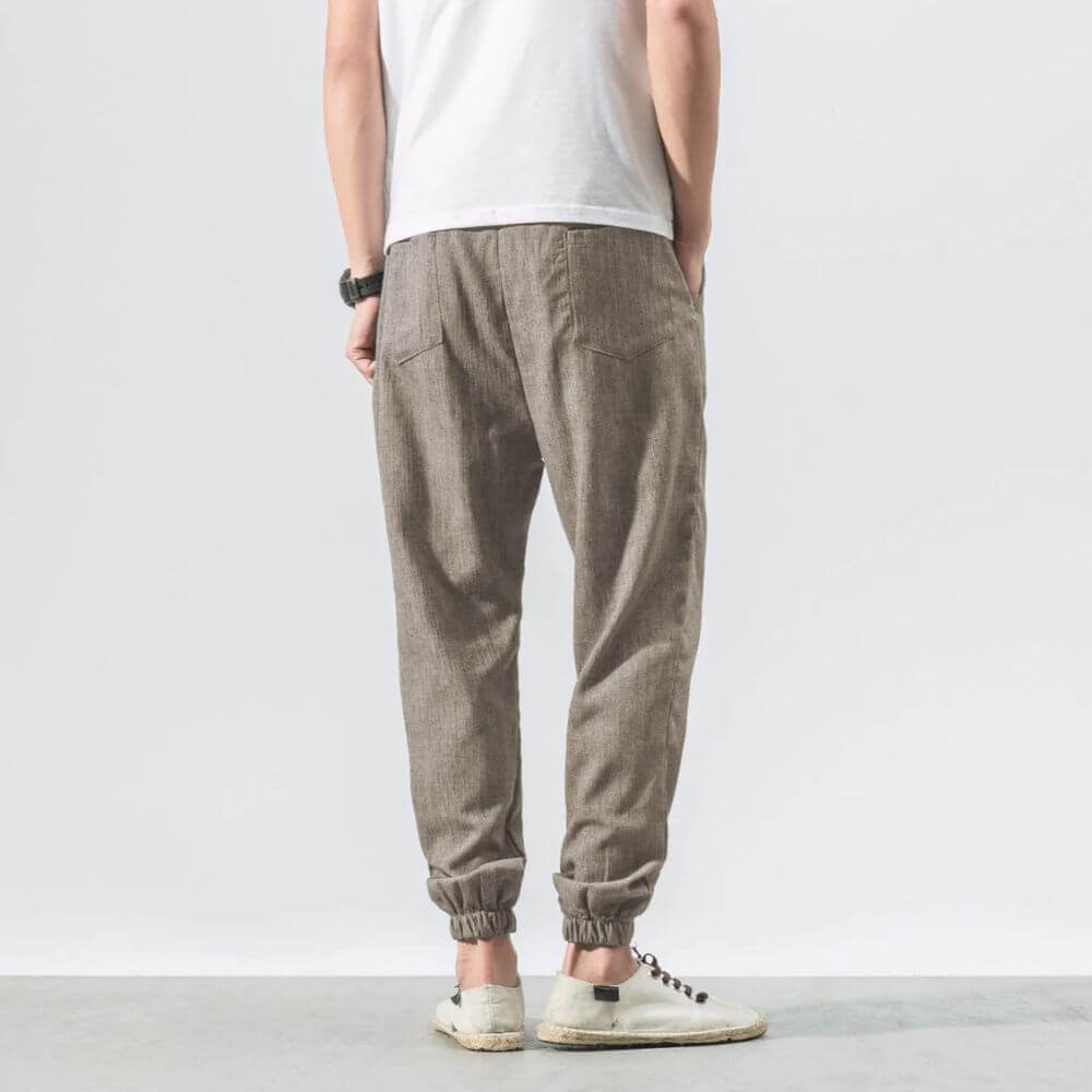 Leichte Jogger-Hose, stilvolle Herrenhose, entspanntes Tragegefühl den ganzen Tag.