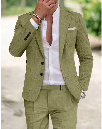 Eleganter Herren Businessanzug mit Einreiher Jacke, ideal für formelle Anlässe und das Büro. Ganzjahresmode.