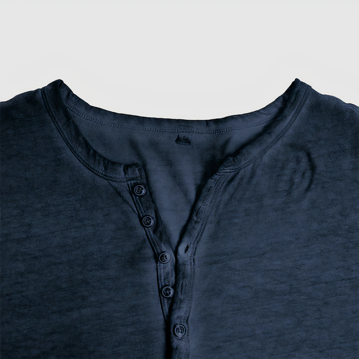 Hochwertiges Herren Langarmshirt, zeitloses Basic für Männer. Ideal als Freizeit- oder elegantes Alltags-Oberteil.