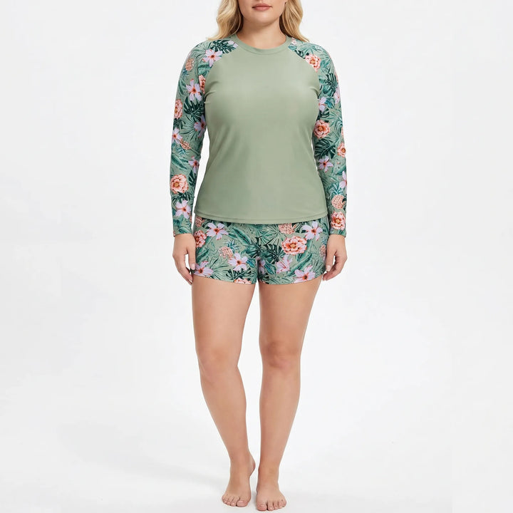 Plus Size Damen Bikini Bademode, sportlich & elegant, mit bequemen Schwimmshorts und Oberteil.
