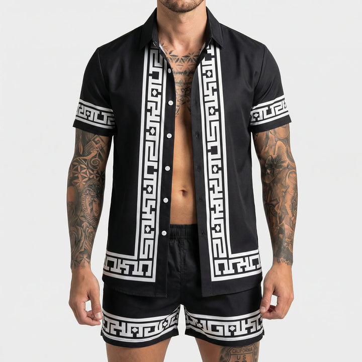 Trendiges Herren Zweiteiliges Sommer-Set Jamal mit Muster. Perfekt als bequeme Freizeitkleidung.