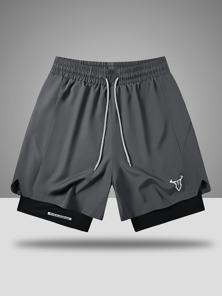 Sommerliche Herren Sportshorts, kurz und atmungsaktiv für heiße Tage.