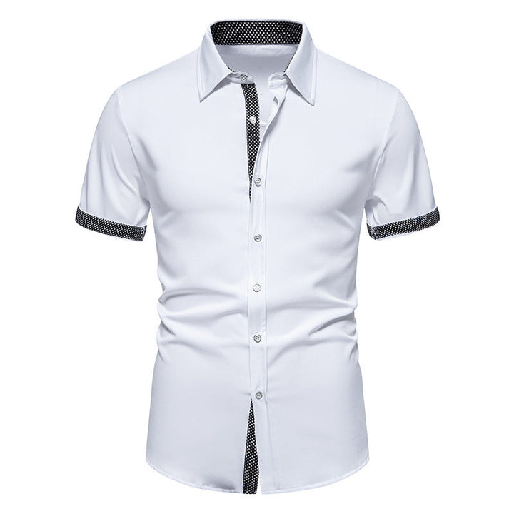 Stylisches Herren Kurzarmhemd mit Polka-Dot Muster und Knopfleiste. Perfektes, atmungsaktives Sommerhemd.