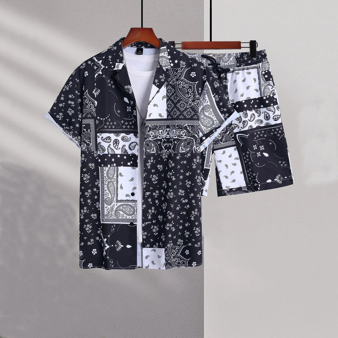 Herren Kurzarm-Set mit Print-Cardigan & Shorts. Bequemer Zweiteiler für entspannte Alltagsmode & Sommer.
