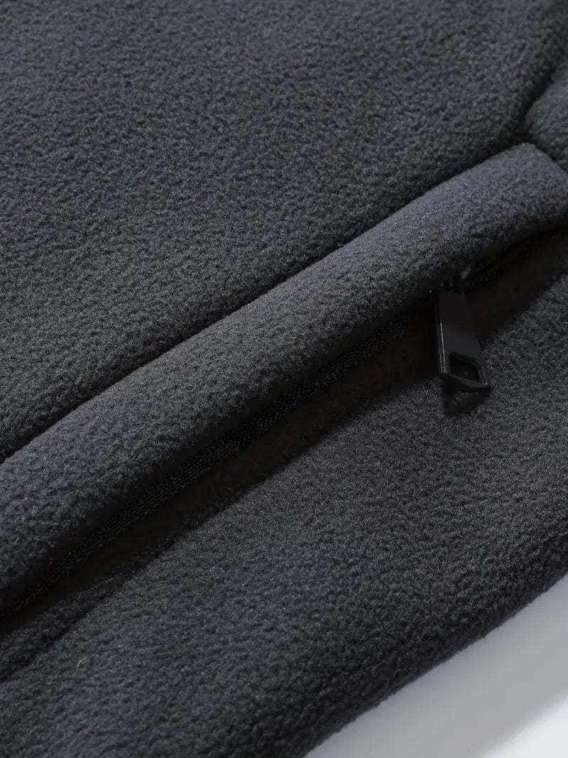 Herren Outdoor-Fleecejacke, atmungsaktiv und warm, perfekt für kühle Tage.