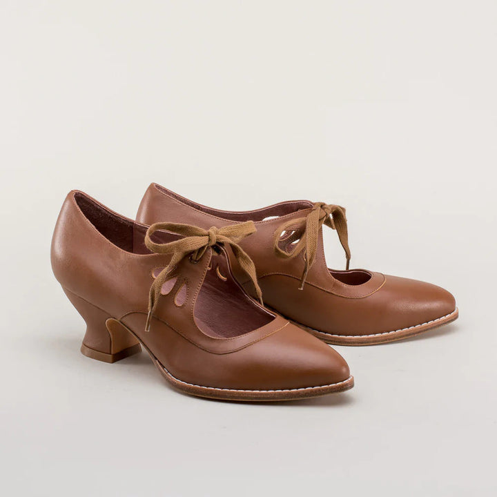 Damen Hochhackige Schuhe mit Fußgewölbestütze, rutschfester Sohle. Elegant & bequem für Büro und Fest.