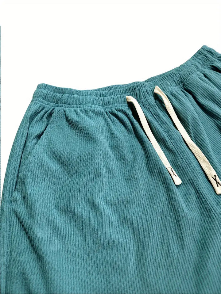 Stilvolle & bequeme Damen Joggerhose. Weites Bein, High-Waist Design. Perfekte Freizeithose mit Komfort.