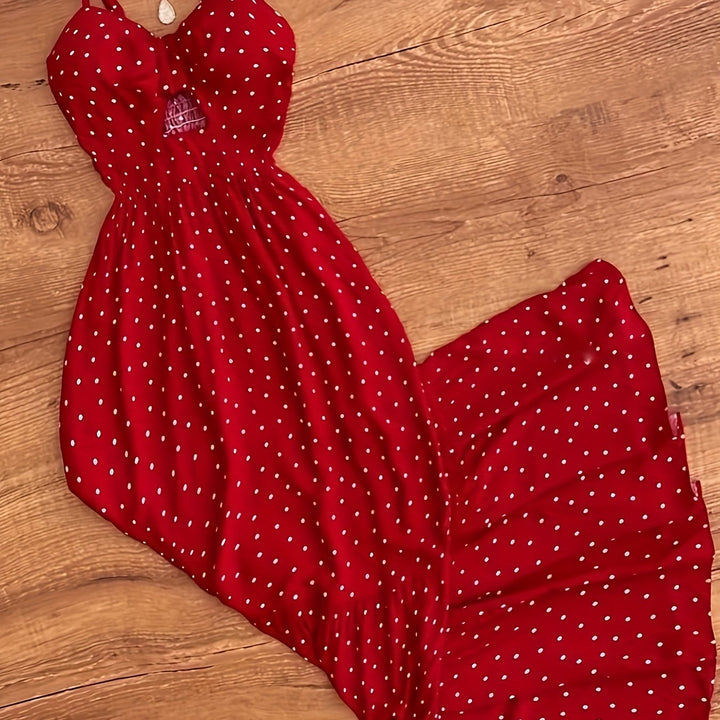 Schwarzes Maxikleid für Damen, mit Volants, Punkten und Herz-Ausschnitt, festlich elegant.