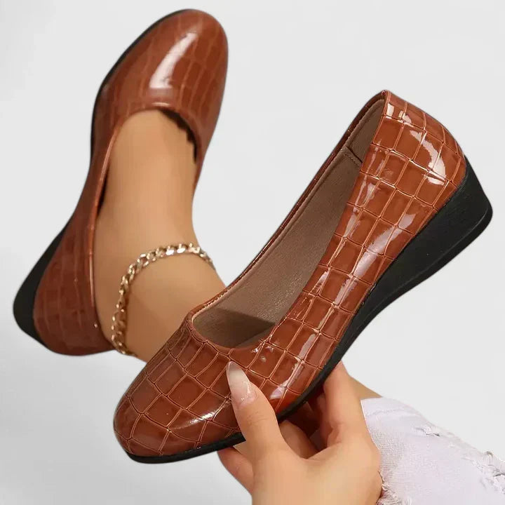 Hochwertige Damen Komfortschuhe: Orthopädische Loafers mit Memory-Schaum und robuster rutschfester Gummisohle.