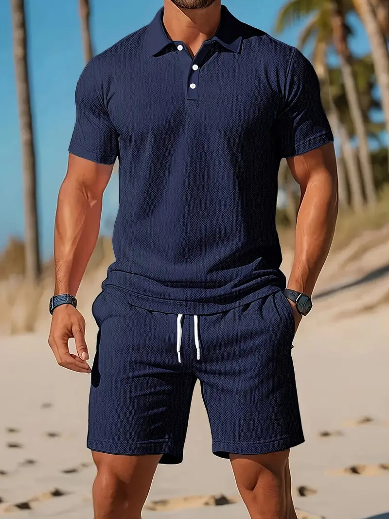 Vielseitiges Herren Sportset, ideal für Alltag, Strandmode & Freizeitaktivitäten.