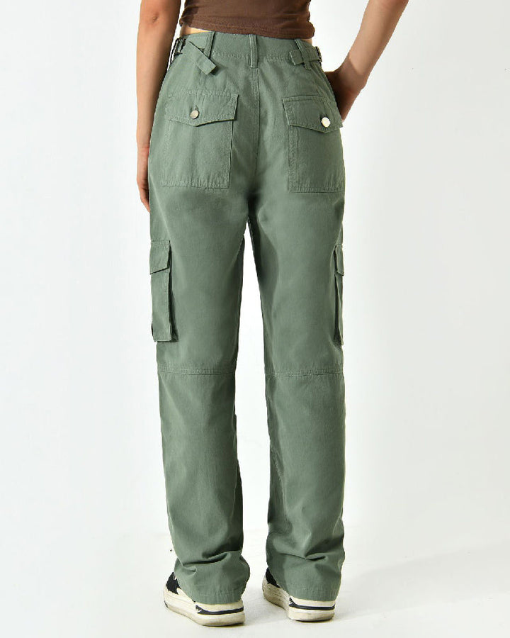 Vielseitige Damen Cargohose, lässig & stilvoll, bietet Komfort für jede Freizeit-Aktivität.