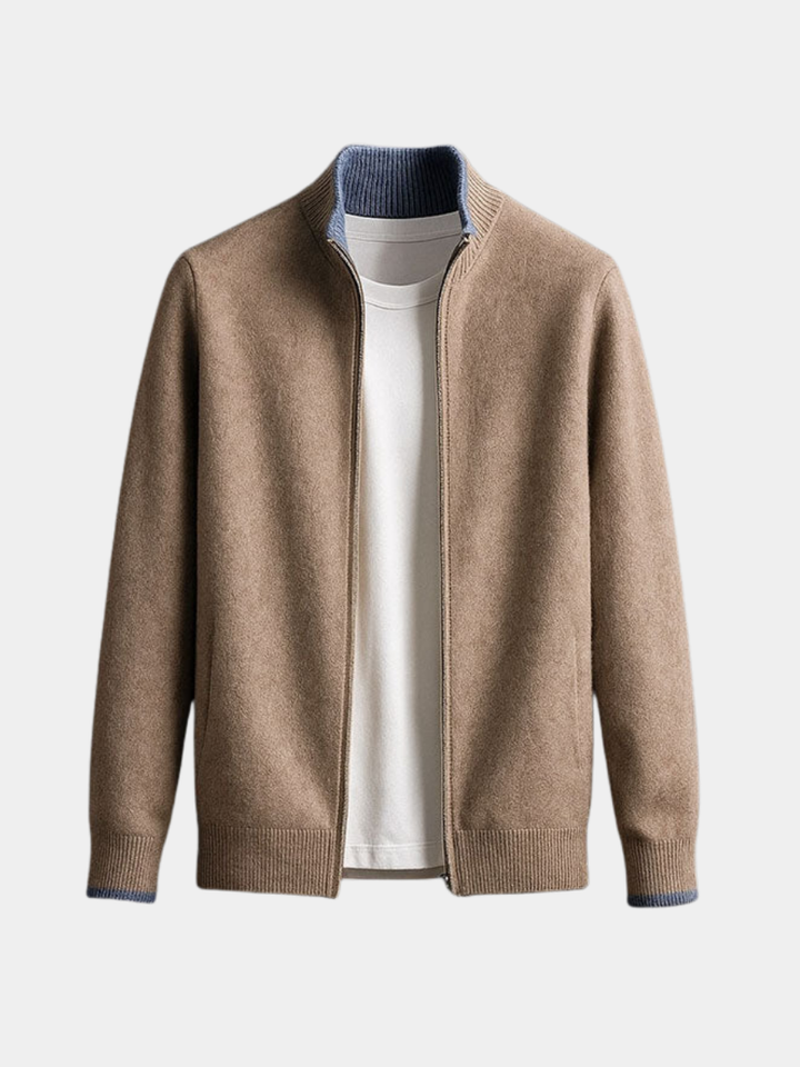 Herren Winter Strickjacke mit Reißverschluss. Elegante & bequeme Strickjacke für kalte Tage.