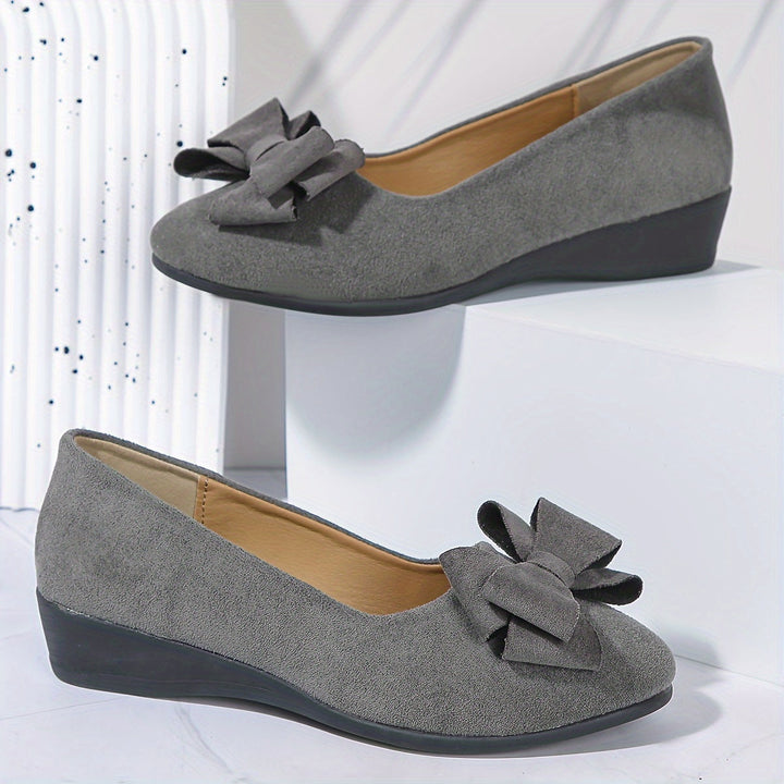 Damen Ballerinas in Glattleder-Optik, gepolsterte Sohle für hohen Komfort.