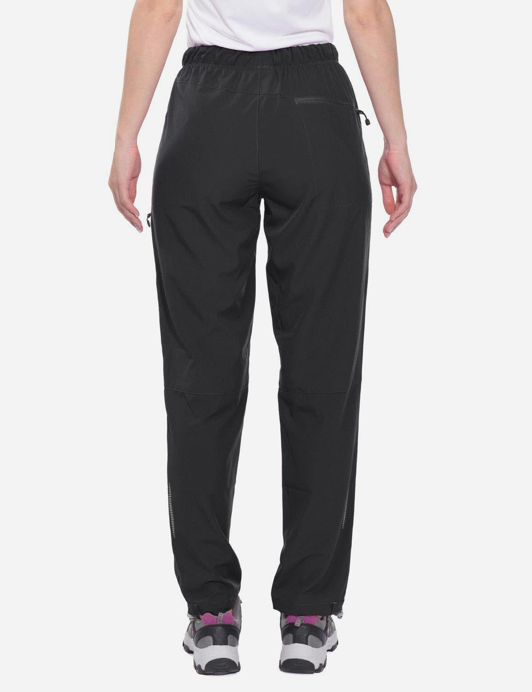Robuste Damen Wanderhose, ideal für anspruchsvolle Routen & jedes Wetter.
