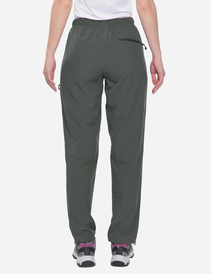 Cargohose Damen, mit geräumigen Reißverschlusstaschen für sichere Aufbewahrung.