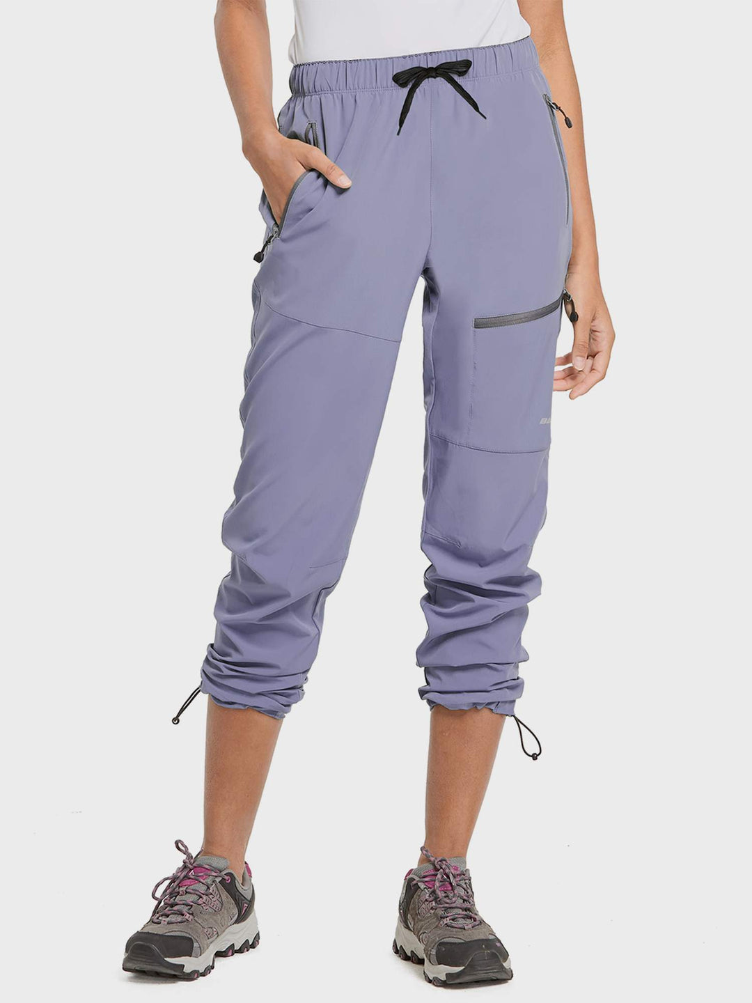 Damen Wanderhose, zeigt flexible Passform & hohen Komfort bei jeder Bewegung.