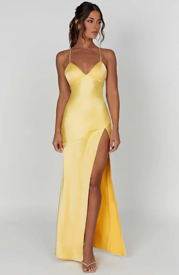 Festliches Damen Partykleid, Maxikleid mit V-Ausschnitt, rückenfrei, für besondere Anlässe.