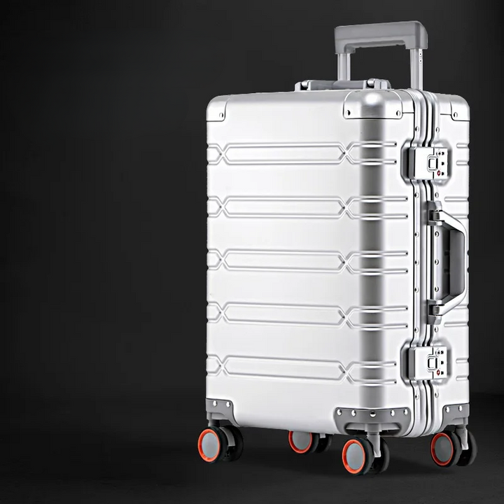 Hochwertiger Teleskopgriff und laufruhige 360-Grad-Rollen eines Aluminium-Magnesium Handgepäck-Trolleys.