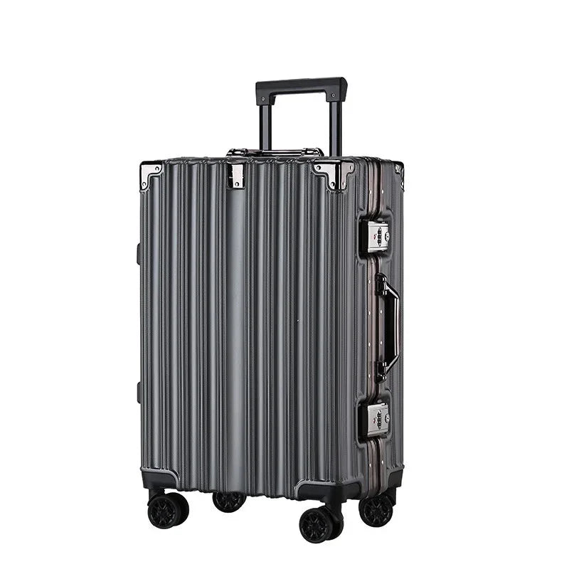 Unisex Geneva Koffer, Aluminium-Hartschale. Vielseitiges Reisegepäck für Urlaub oder Geschäftsreise.