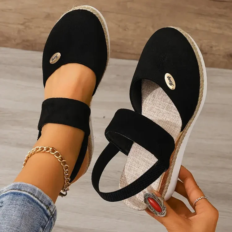 Orthopädische Damen Sandalen, Hallux Valgus & Einlagen geeignet. Stilvolle Komfortschuhe für schmerzfreie Schritte.