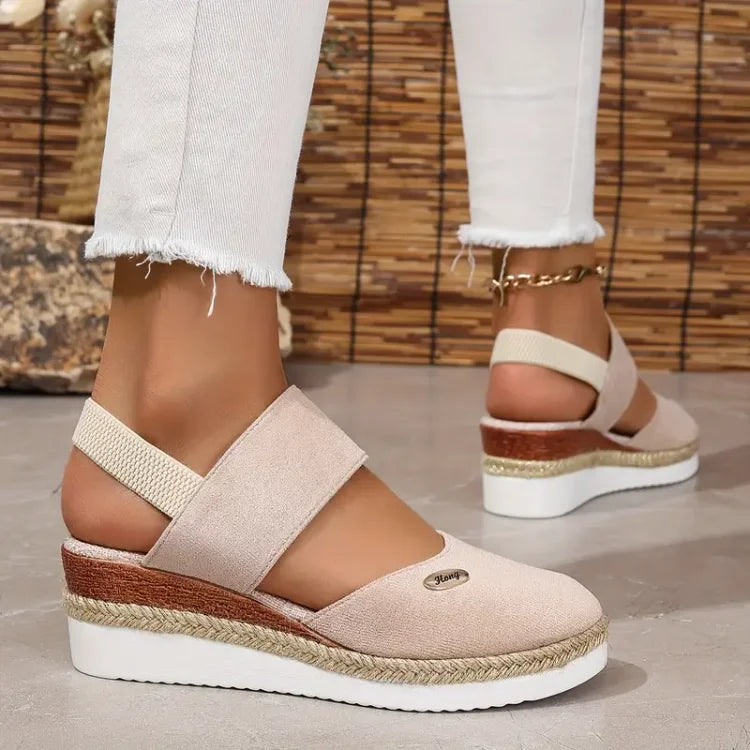 Damen Sandalen, orthopädisch und ergonomisch geformt. Bieten Unterstützung und Komfort den ganzen Tag.