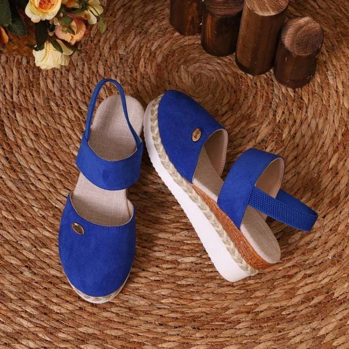 Damen Komfortschuhe, orthopädische Sandalen, auch für Einlagen geeignet. Bequeme Sommerschuhe.