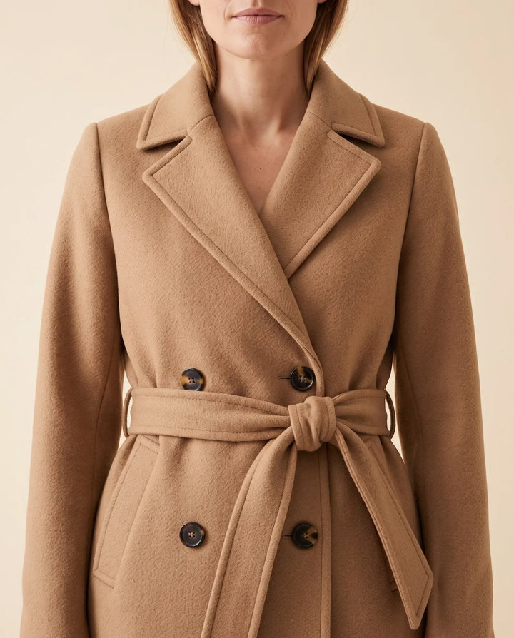 Klassischer Damen Langmantel Quinn, stilvoller Zweireiher für elegante Outfits.