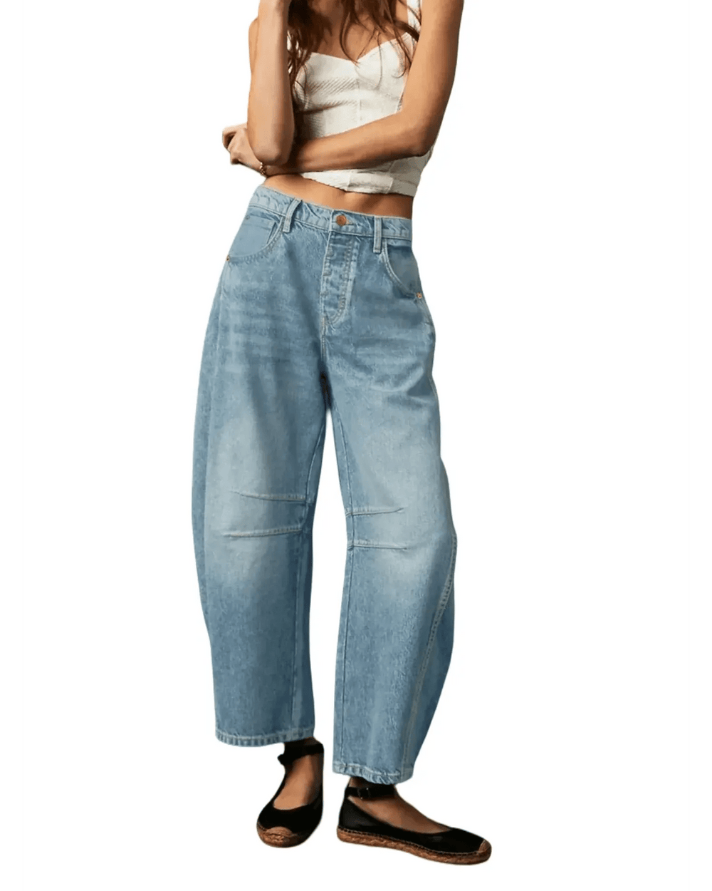 Leichte, atmungsaktive Damen Loose Fit Jeans in Blau, perfekt für heiße Sommertage und entspannte Freizeit-Outfits.
