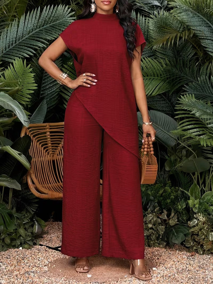 Asymmetrischer Damen Jumpsuit, moderner Einteiler für Damenmode, elegant & stilvoll.