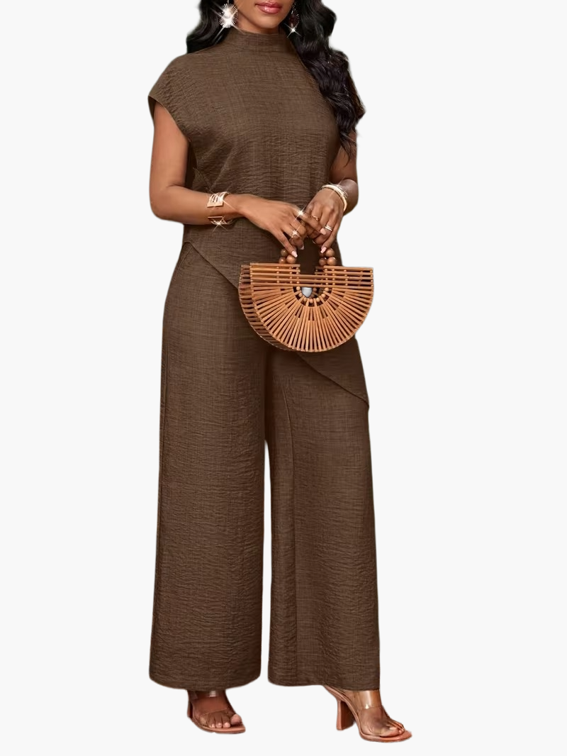 Moderner Damen Overall mit asymmetrischem Überwurf, vielseitig für Freizeit, Party & Sommer.