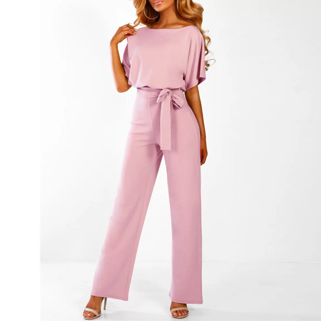 Modischer Damen Overall mit weitem Bein & Kurzarm. Ideal für den casual Büro- oder Abend-Look.