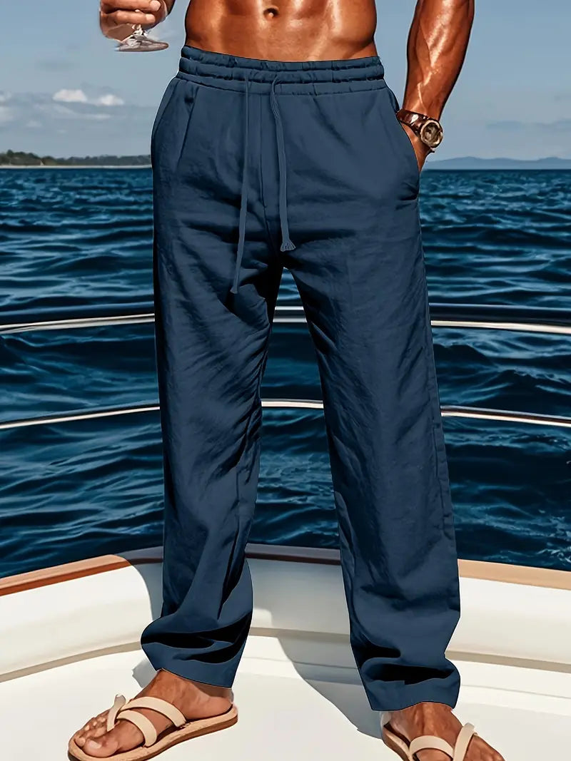 Bequeme schwarze Herren Freizeithose, locker geschnitten. Vielseitige Sommerhose für jeden Anlass.