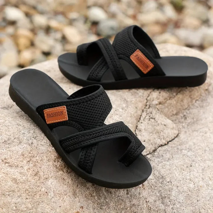Stützende und bequeme Sandalen für Damen. Diese Bohemian Mesh Sandalen sind ideale, komfortable Urlaubsschuhe.