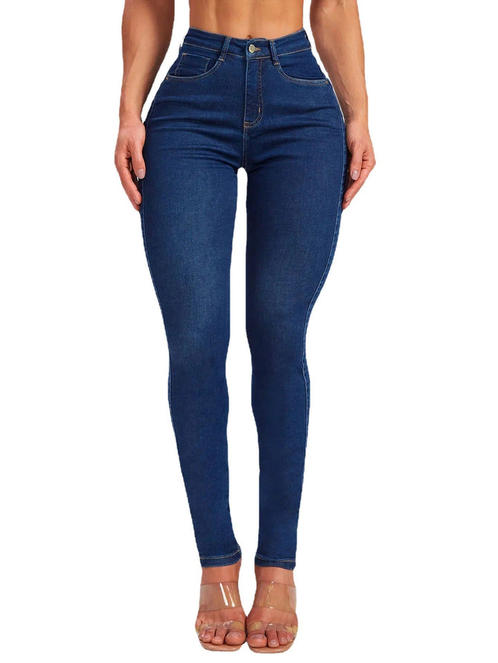 Blaue Damen Skinny Jeans High Waist mit modischen Destroyed-Details, figurbetont und stretchig für Komfort.
