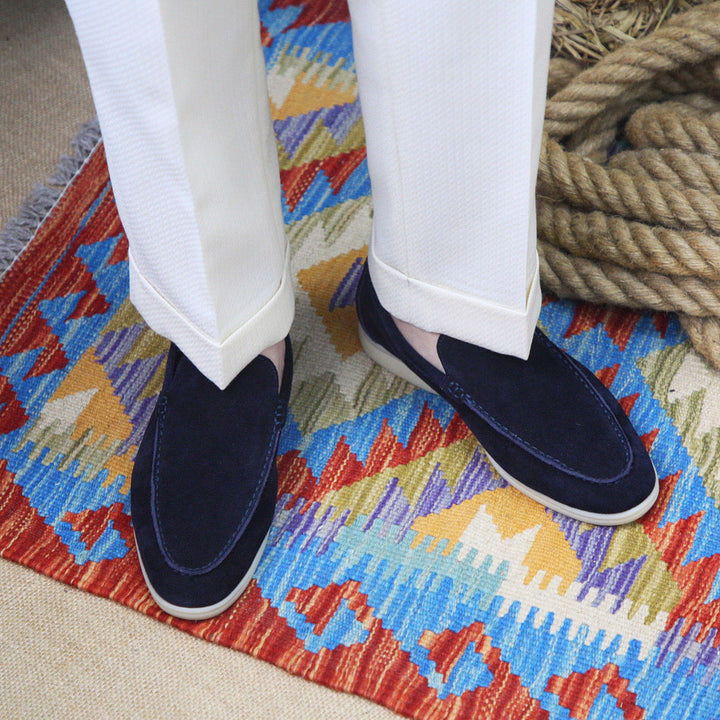 Klassische Herrenschuhe: Camel Loafer Slipper, zeitloses Design für jeden Anlass.