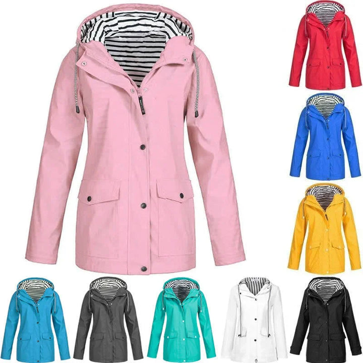 Elegante, wasser- & winddichte Damenjacke. Moderner Trenchcoat für stilvollen Herbstschutz.