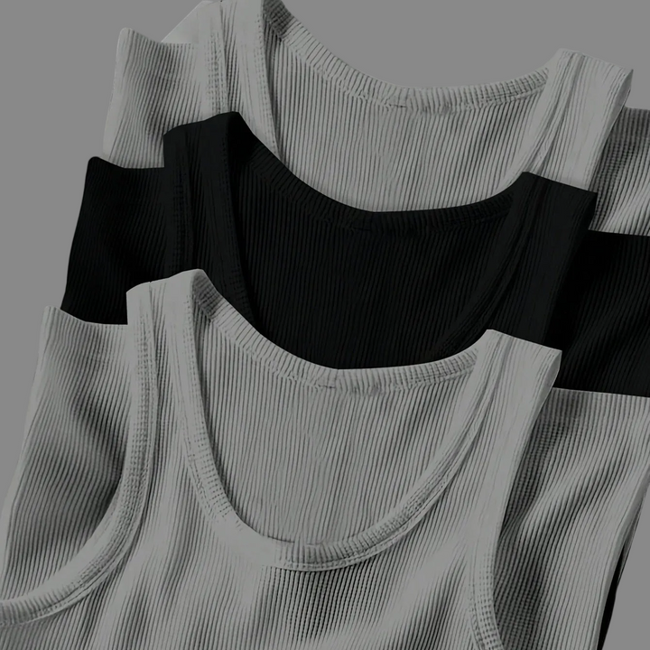 Herren Workout Tanktop Set, optimiert für Krafttraining & Ausdauer. Atmungsaktives Activewear Muskelshirt.