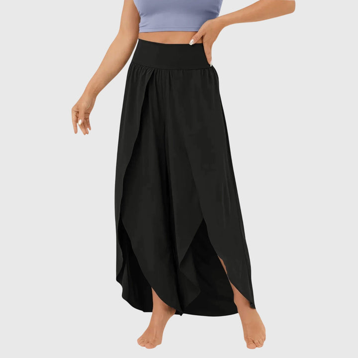 Damen-Sommerhose mit weitem Bein und lockerer Passform für ultimativen Komfort und stilvolle Leichtigkeit.