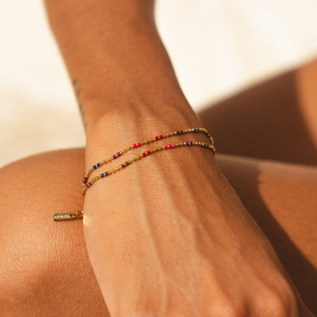 Hochwertiges, hypoallergenes Damen Gliederarmband in Gold, verstellbar, aus wasserfestem Edelstahl gefertigt.