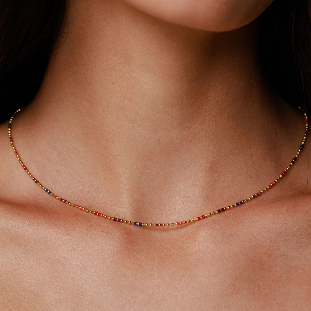 Damen Regenbogen Choker Gold mit bunten Perlen, wasserfest, verstellbar.